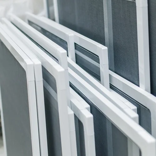 windowscreensnow.com custom window manufacturer