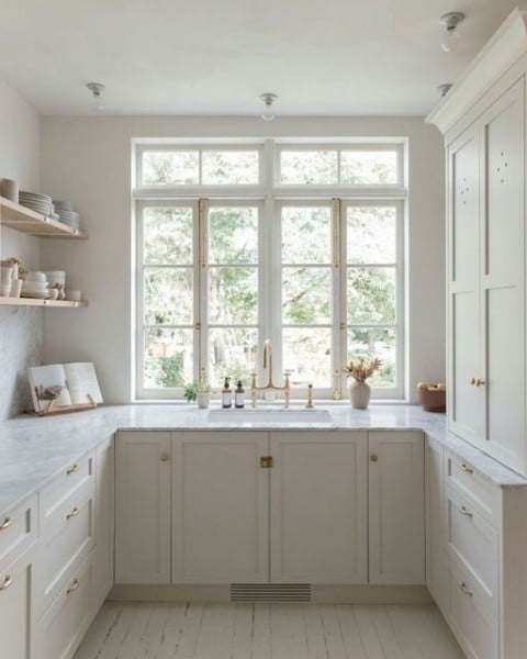 Light and Bright Kitchen Window kitchen window