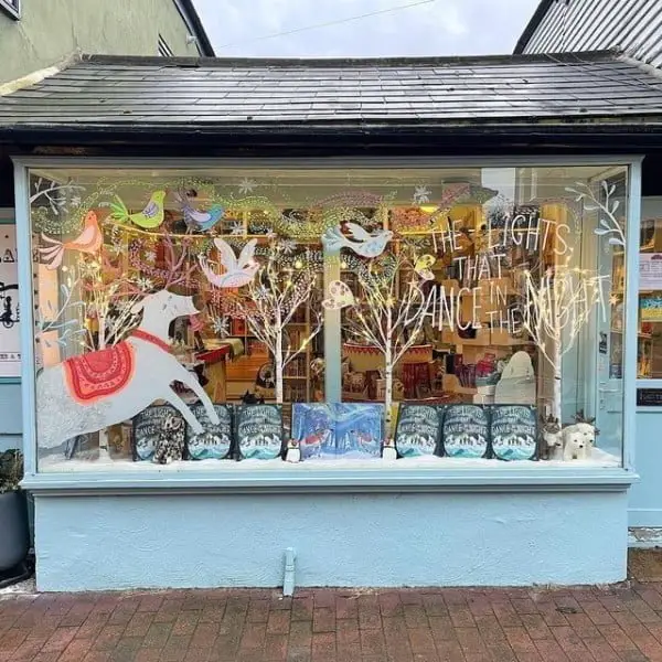 Bookshop Window Mural window paint idea