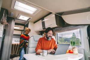 Guide to Standard RV Window Sizes for Efficient Replacement