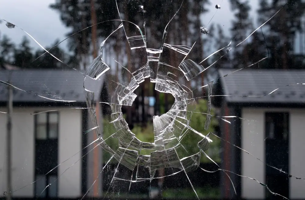 Tips for handling broken window glass