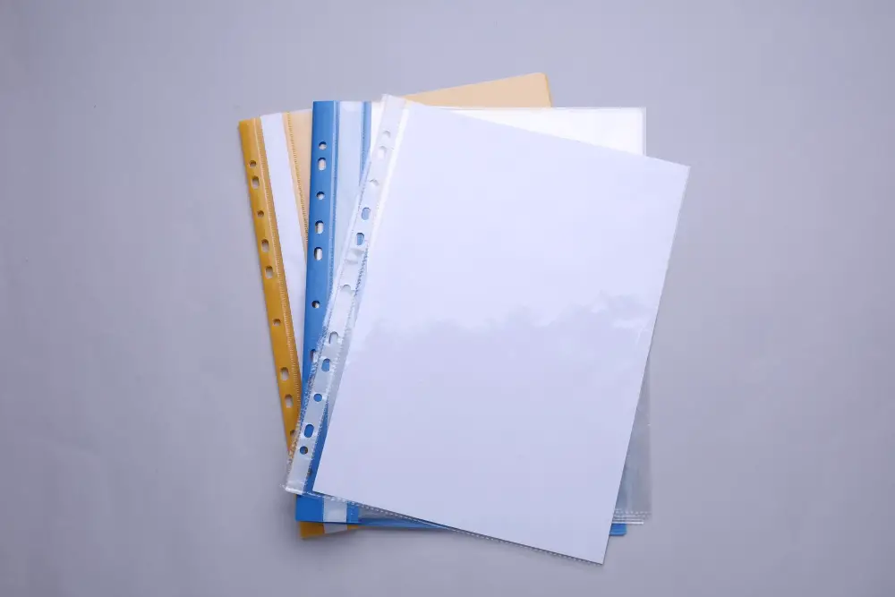 folder with plastic sheets