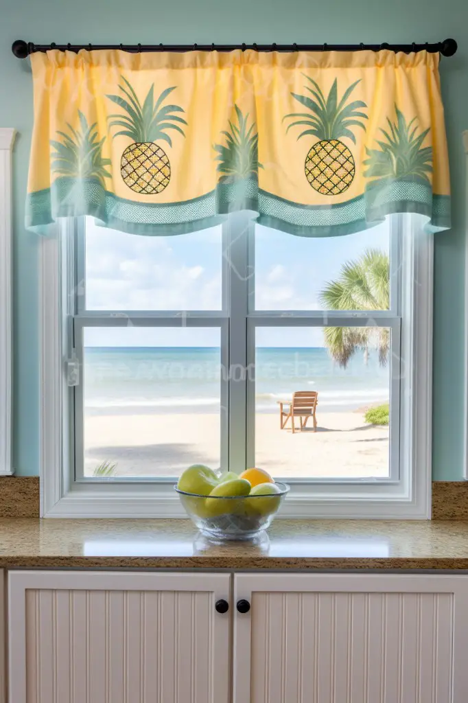 pineapple motif valance