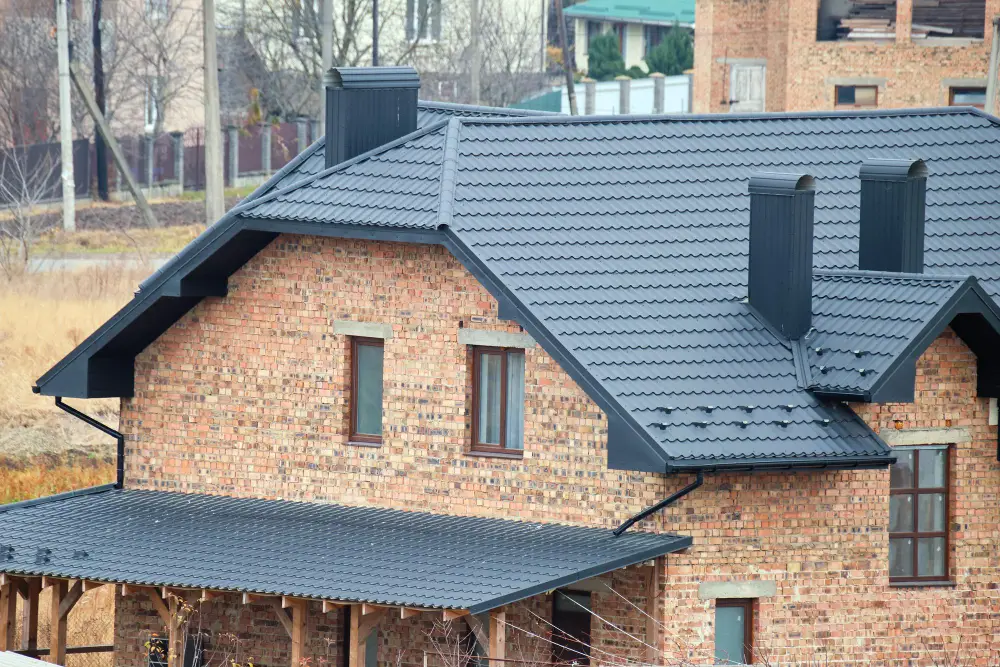 Metal Roofing’s Aesthetic Versatility Enhances Curb Appeal 