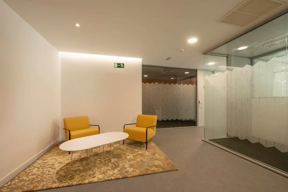 Factors to Consider Before Installing Frameless Glass Partitions