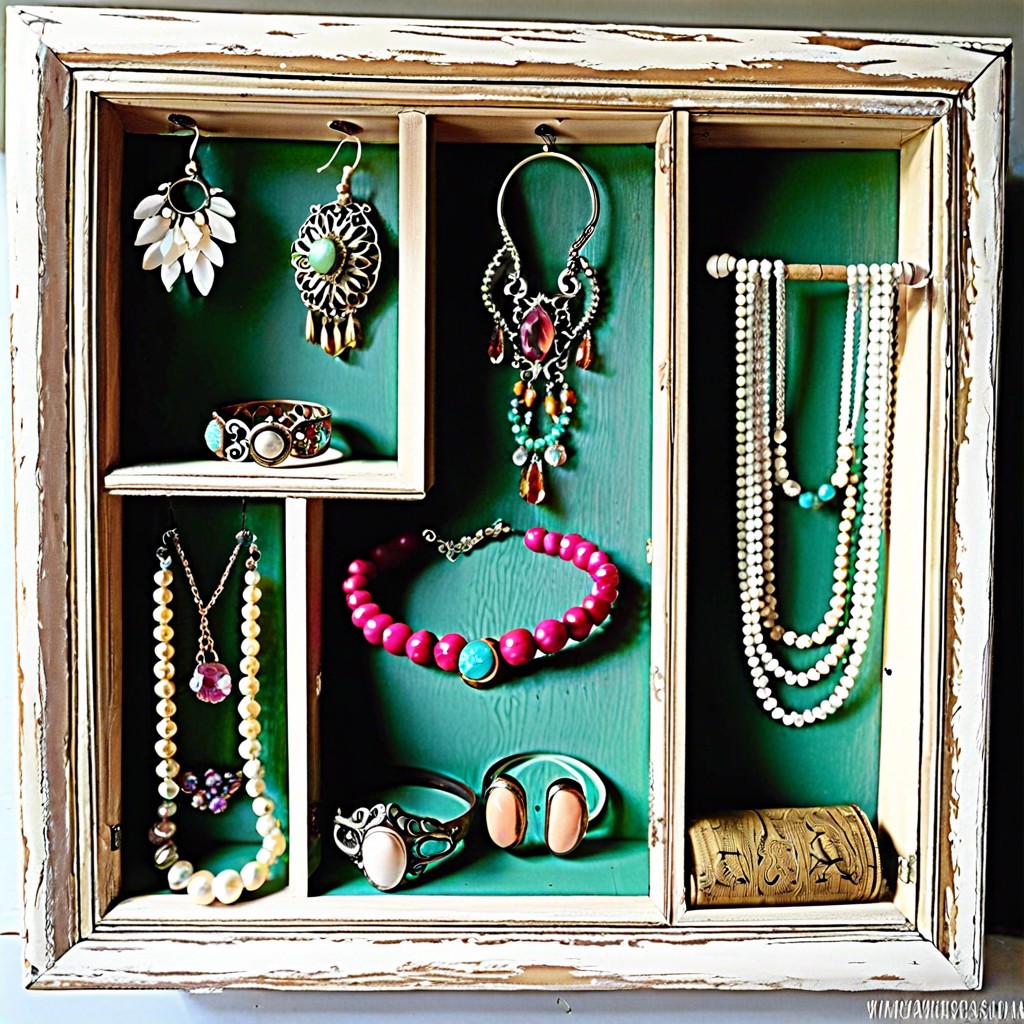 jewelry organizer